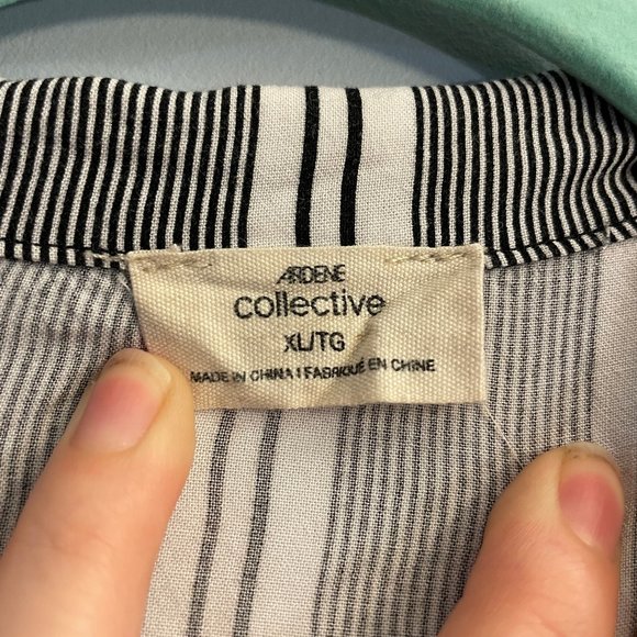 Faux-Linen Stripped shirt - Picture 2 of 2